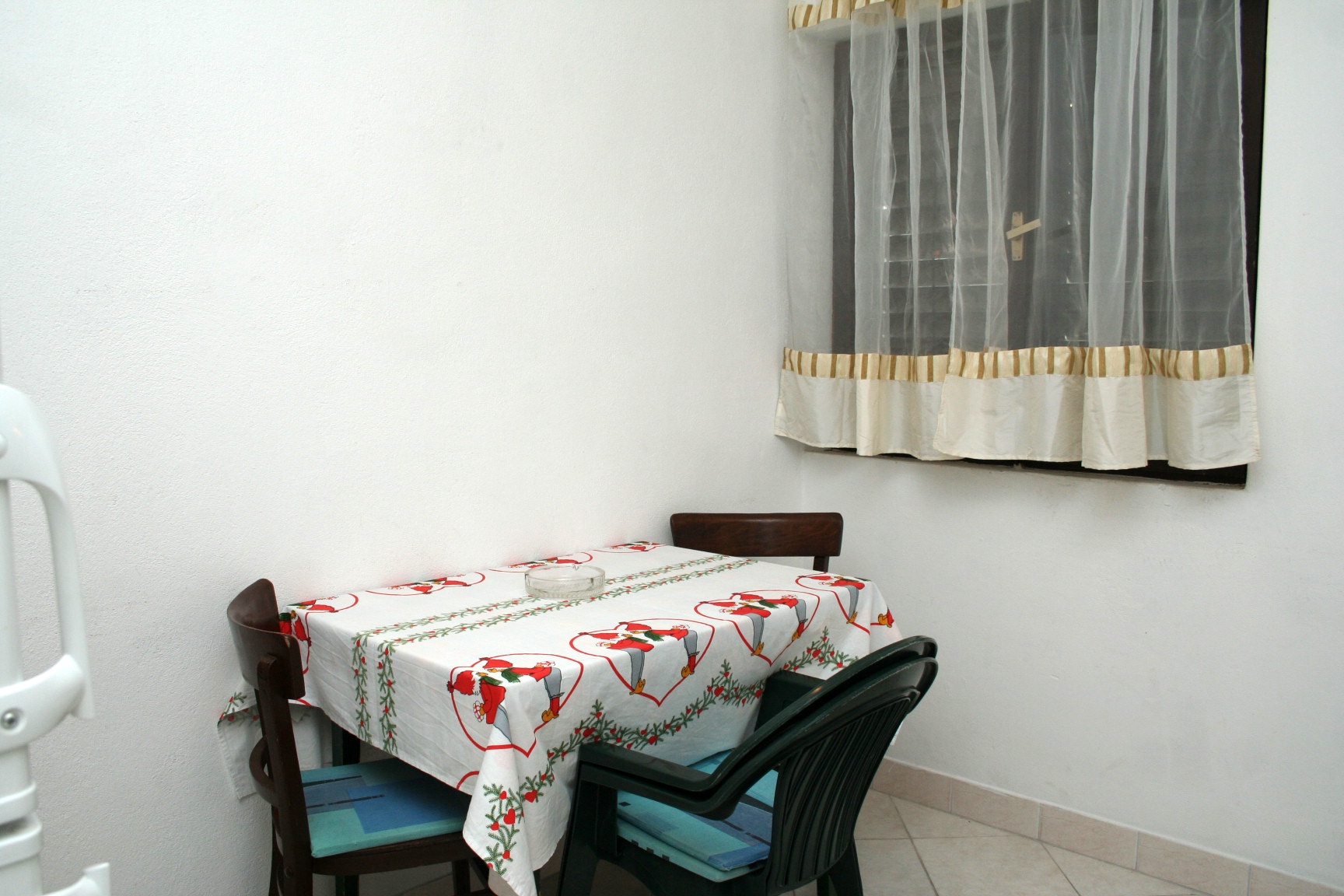 Two bedroom apartment near beach Sućuraj, Hvar (A-136-b)