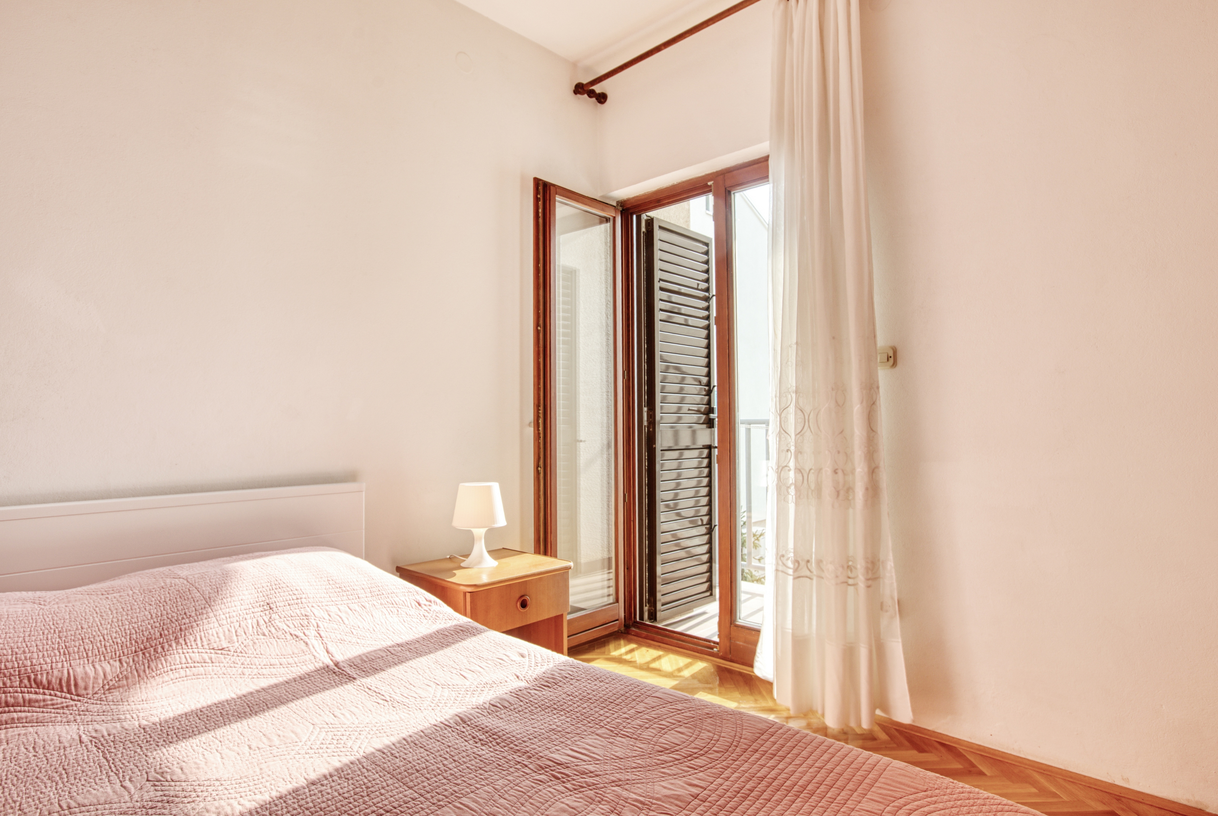 One bedroom apartment near beach Brodarica, Šibenik  A-a
