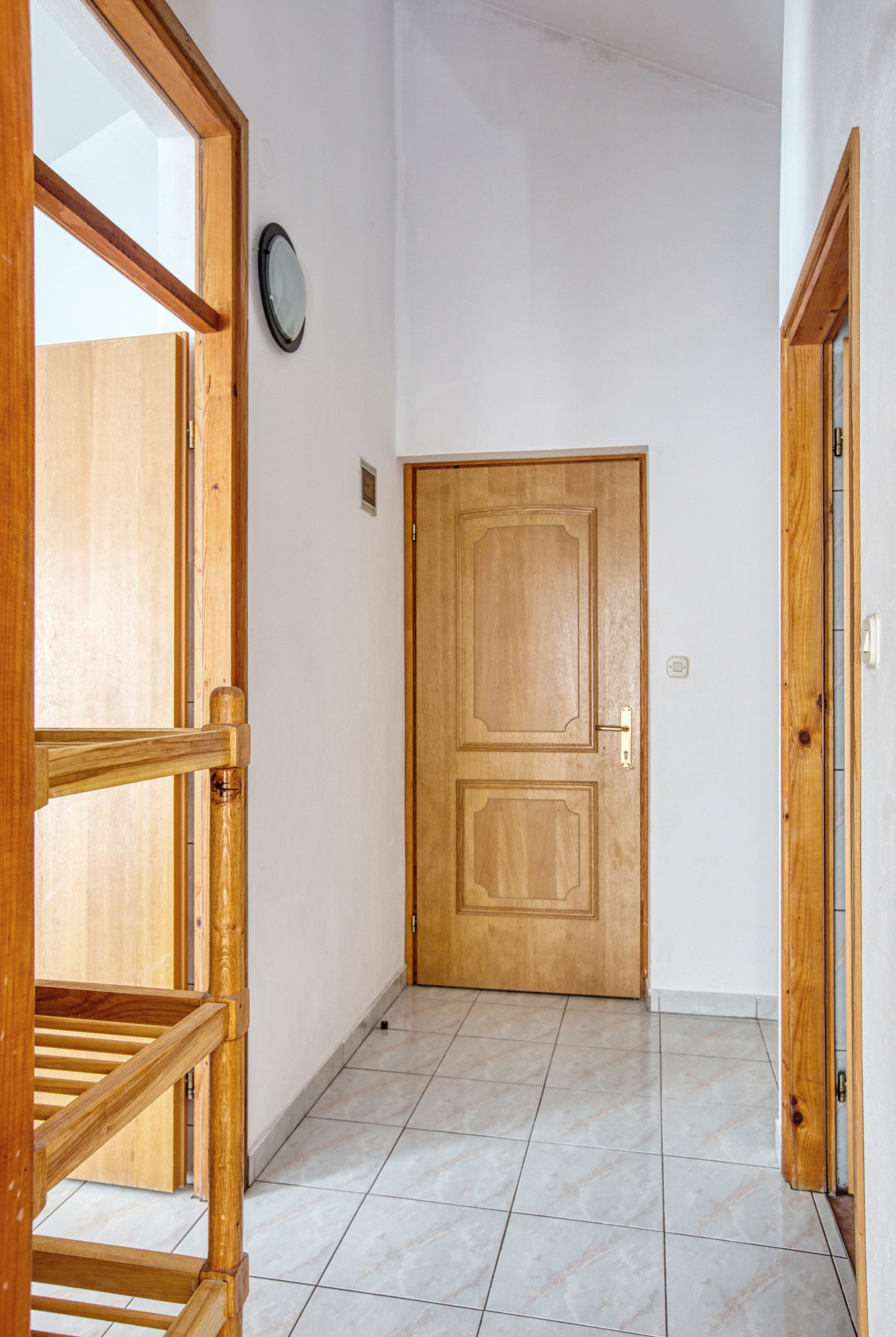 One bedroom apartment near beach Brodarica, Šibenik  A-b