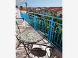 Balcony 1 Trogir, Balcony 1 in the apartment, with a sea view and WiFi.