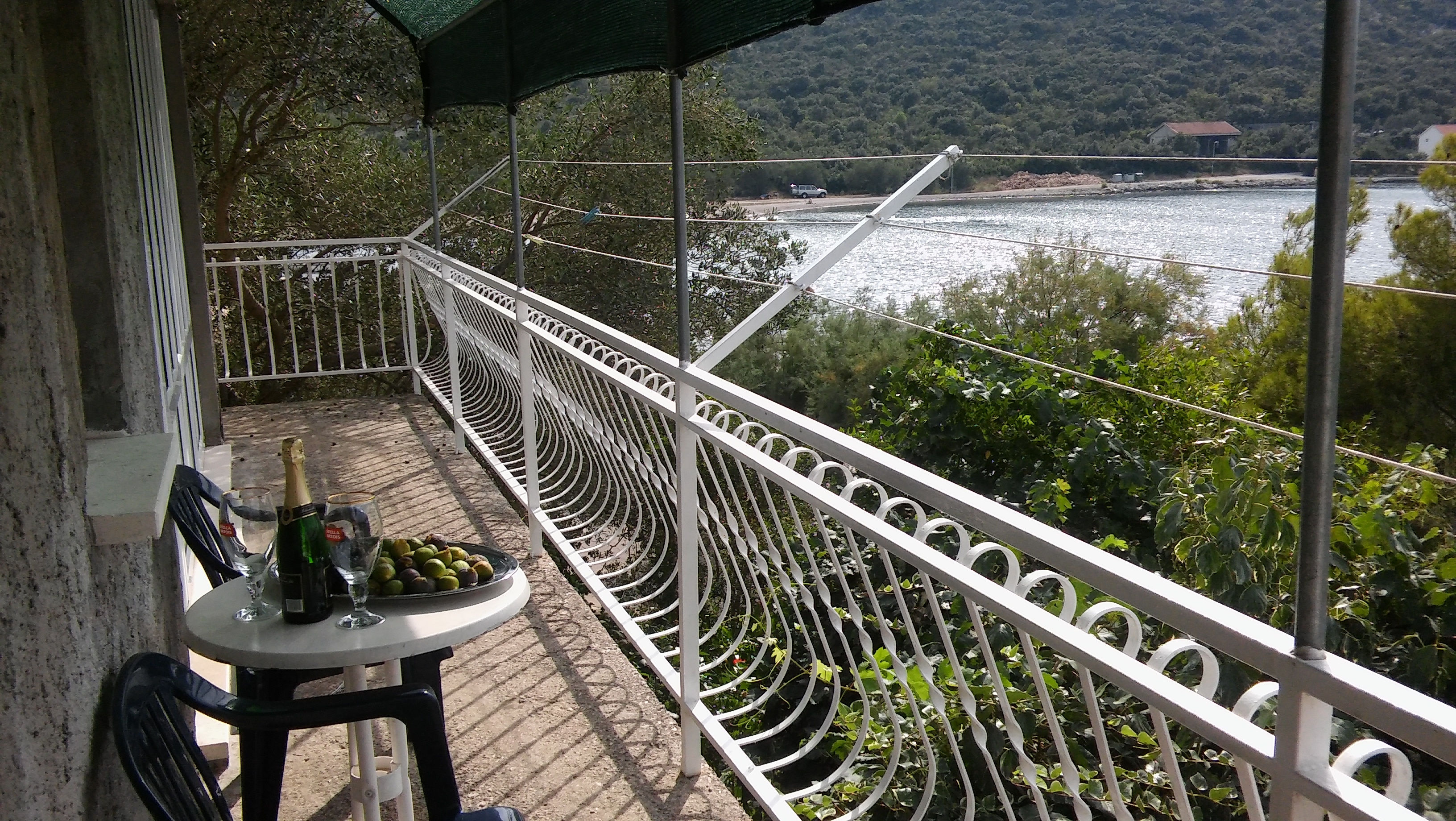 Two bedroom apartment near beach Luka Dubrava, Pelješac (A-13632-b) Two bedroom apartment near beach Luka Dubrava, Pelješac (A-13632-b)