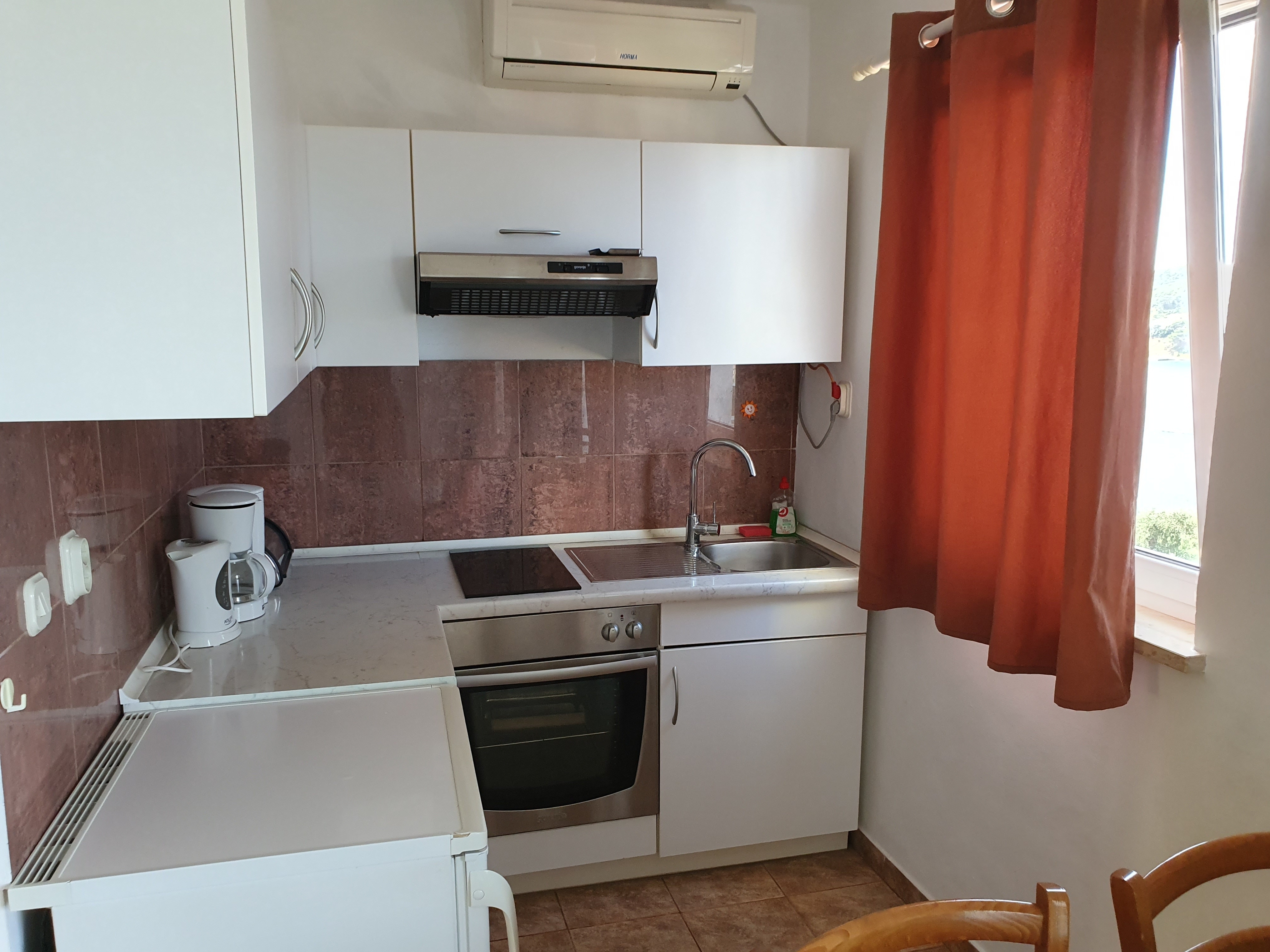 One bedroom apartment with balcony and sea view Supetarska Draga - Gornja, Rab  A-b