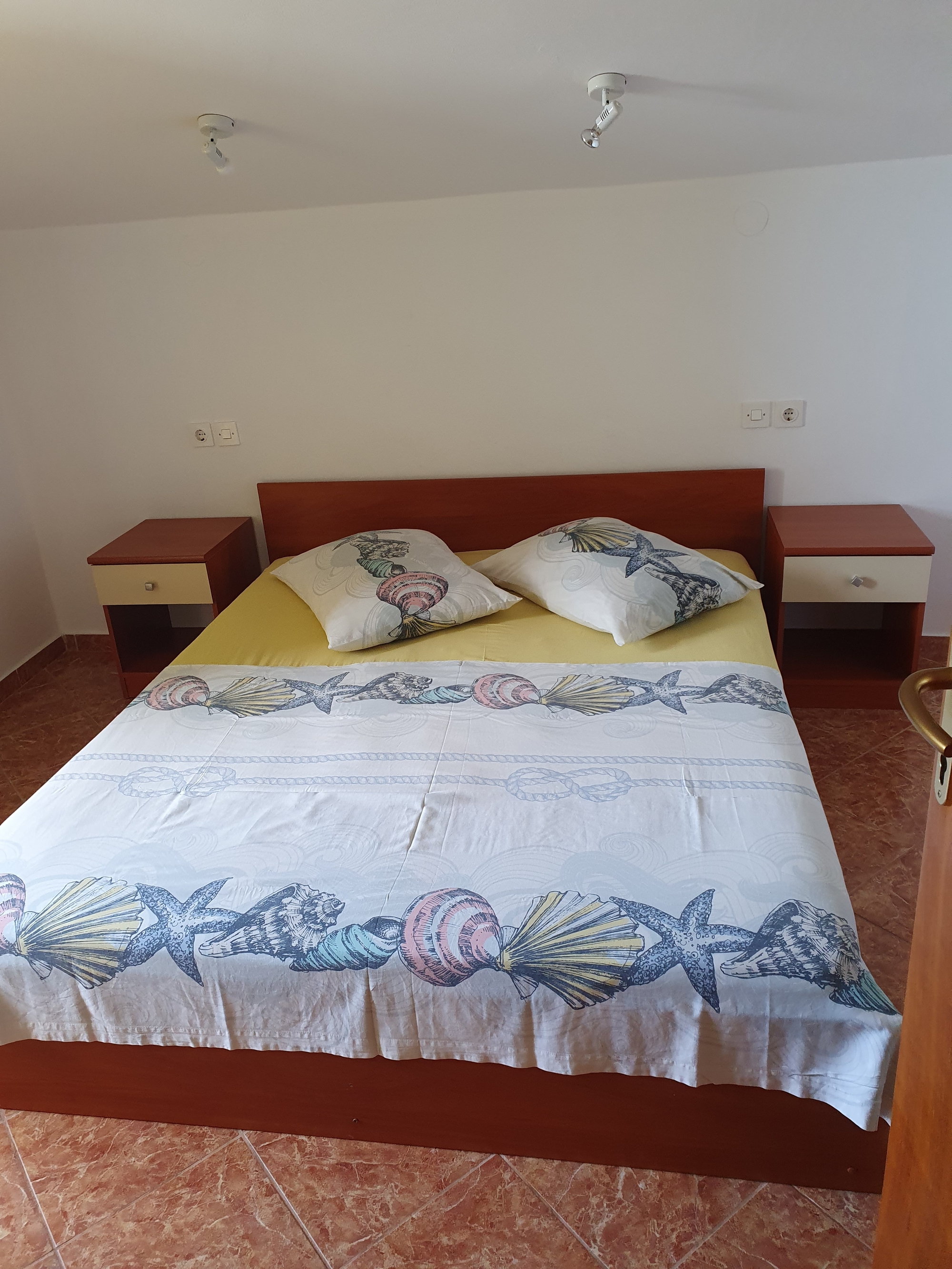 Two bedroom apartment with balcony and sea view Supetarska Draga - Gornja, Rab  A-e