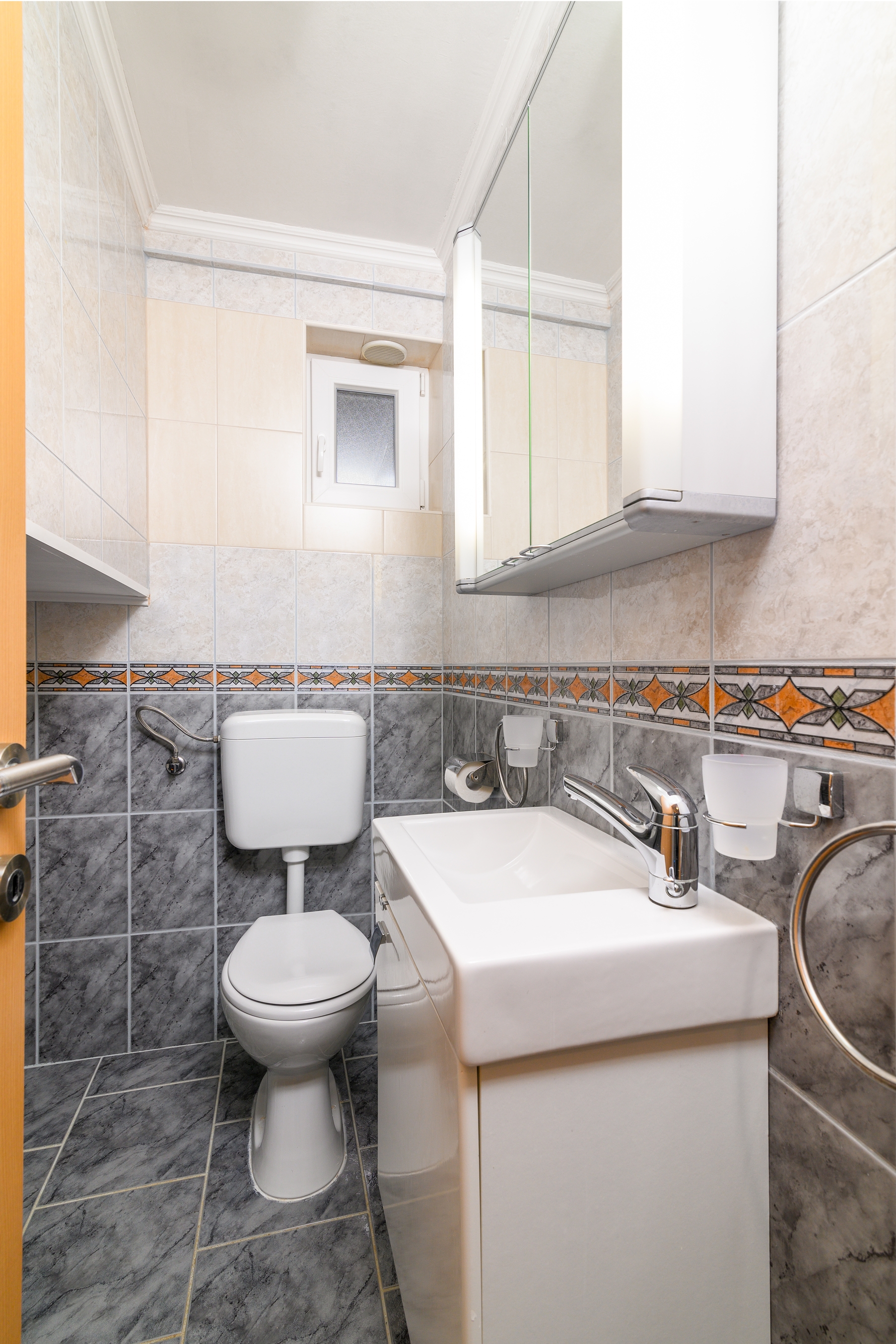 Komforna kuća s terasom i pogledom na more Medulin  K