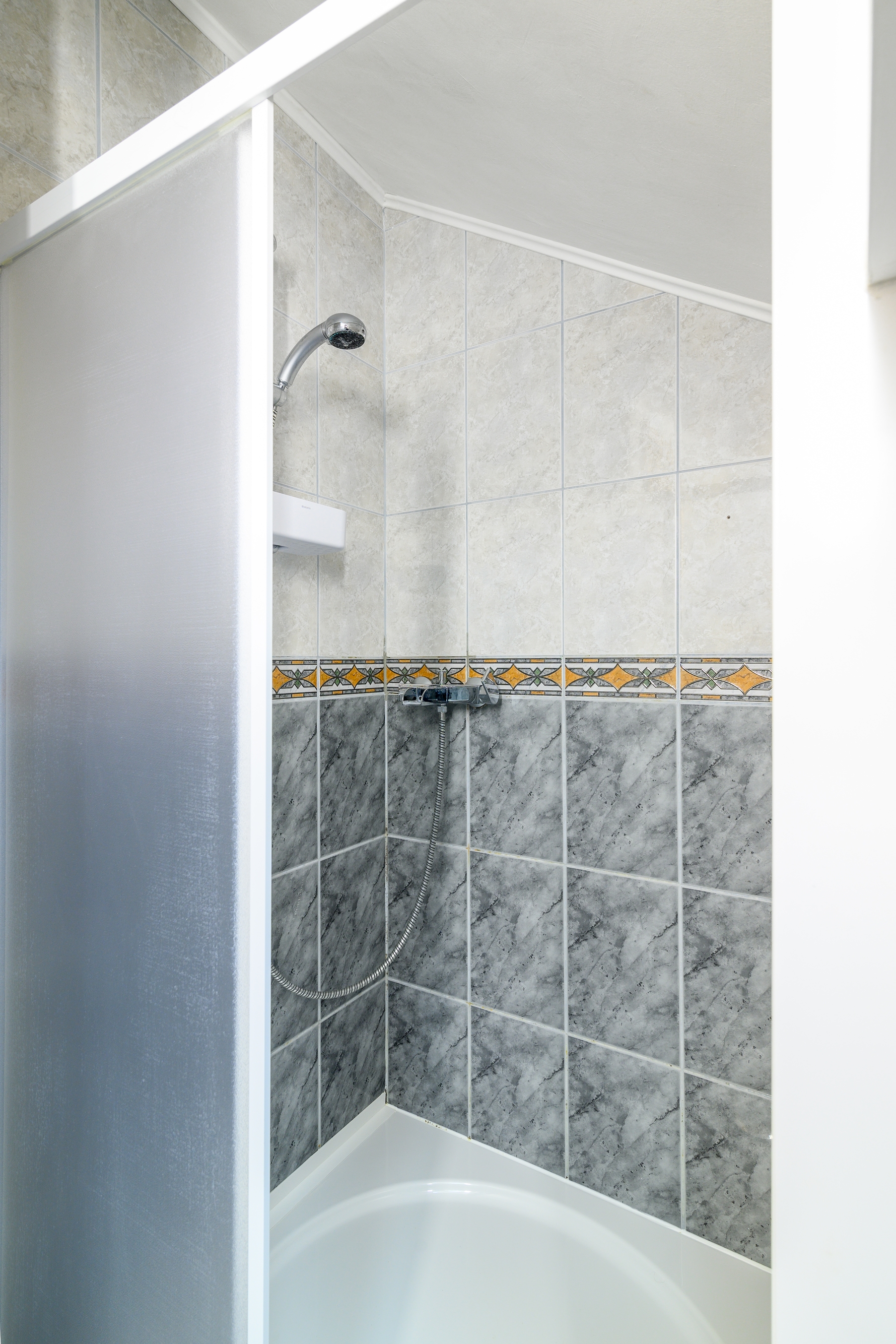 Komforna kuća s terasom i pogledom na more Medulin  K