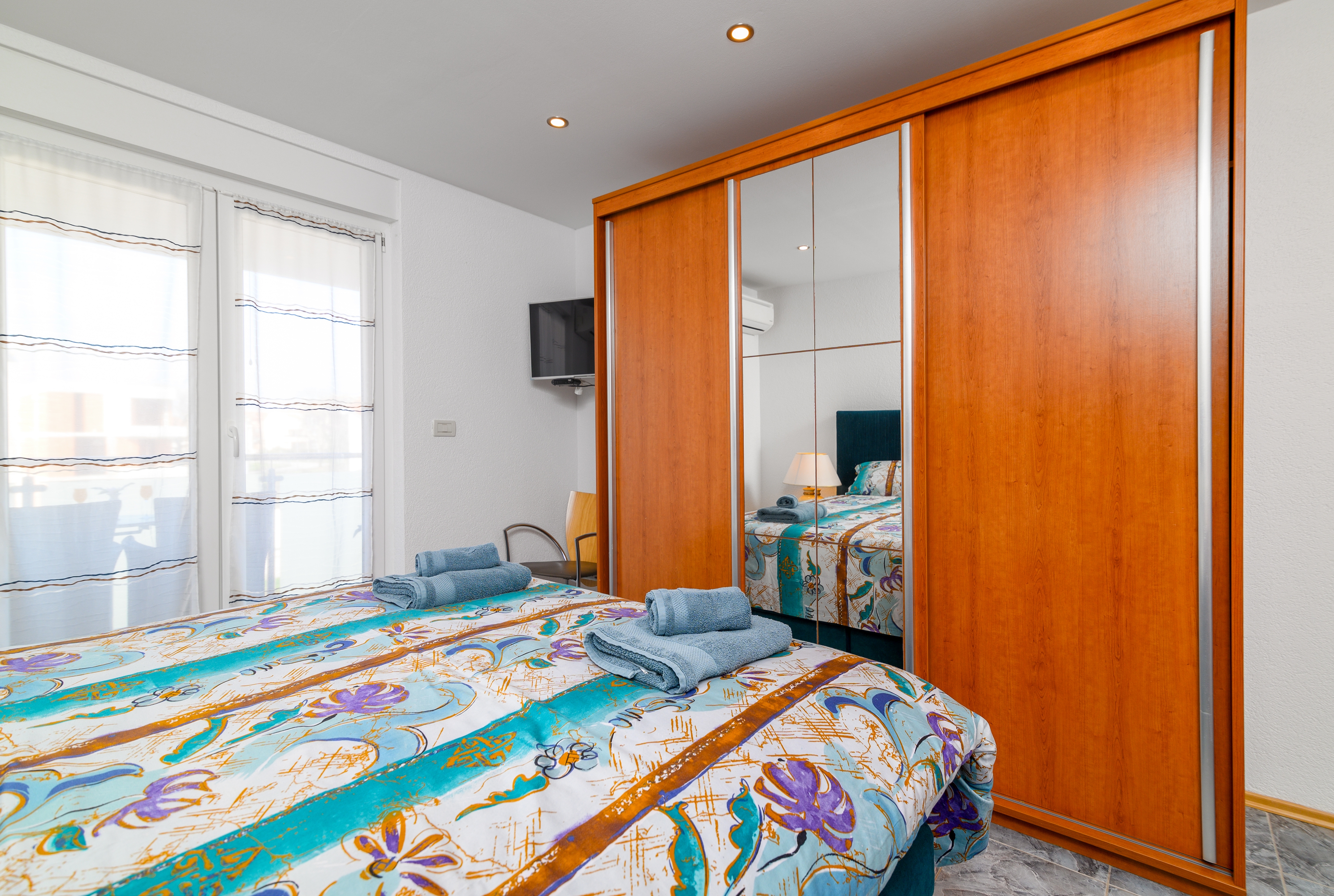 Komforna kuća s terasom i pogledom na more Medulin  K