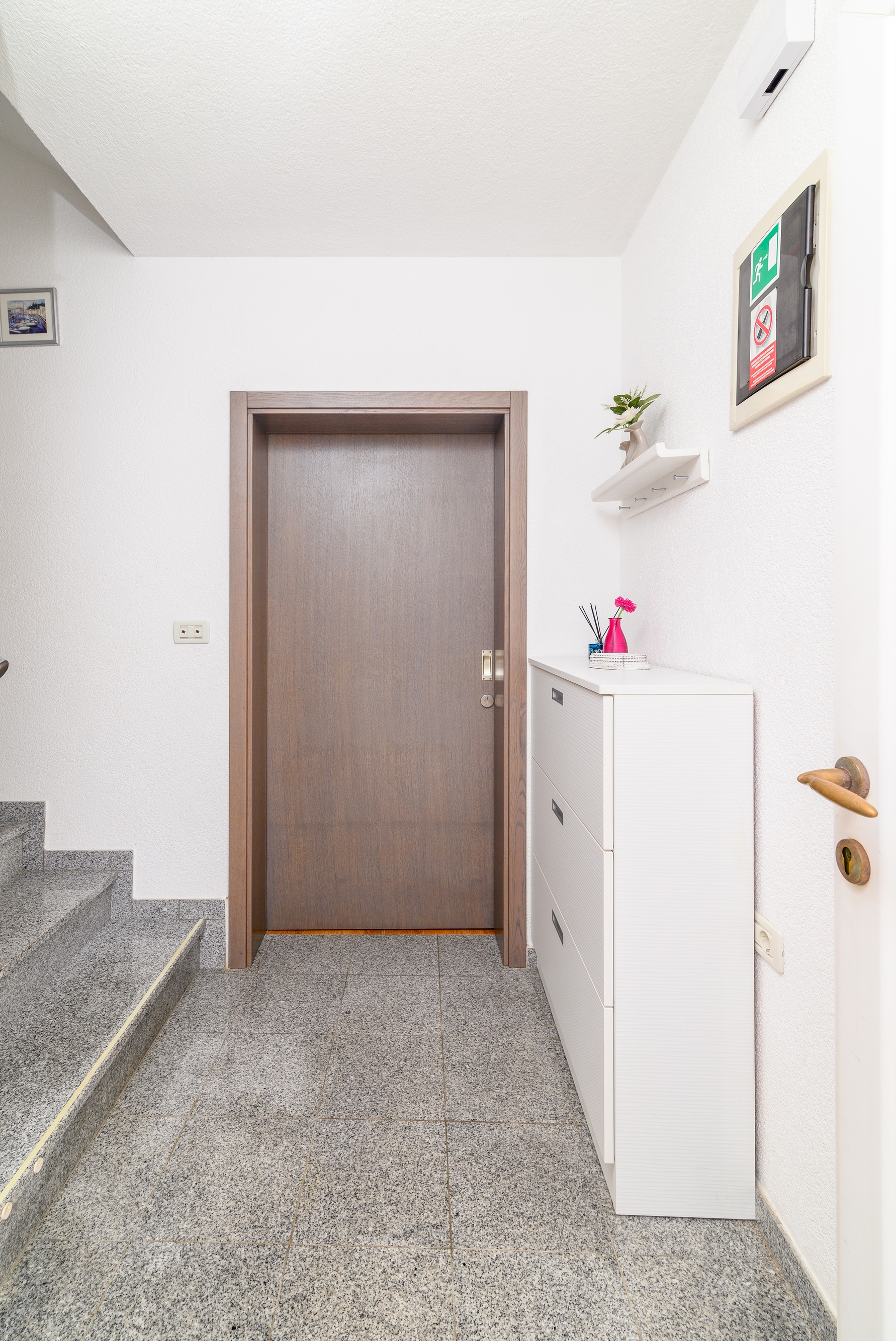 Komforna kuća s terasom i pogledom na more Medulin  K