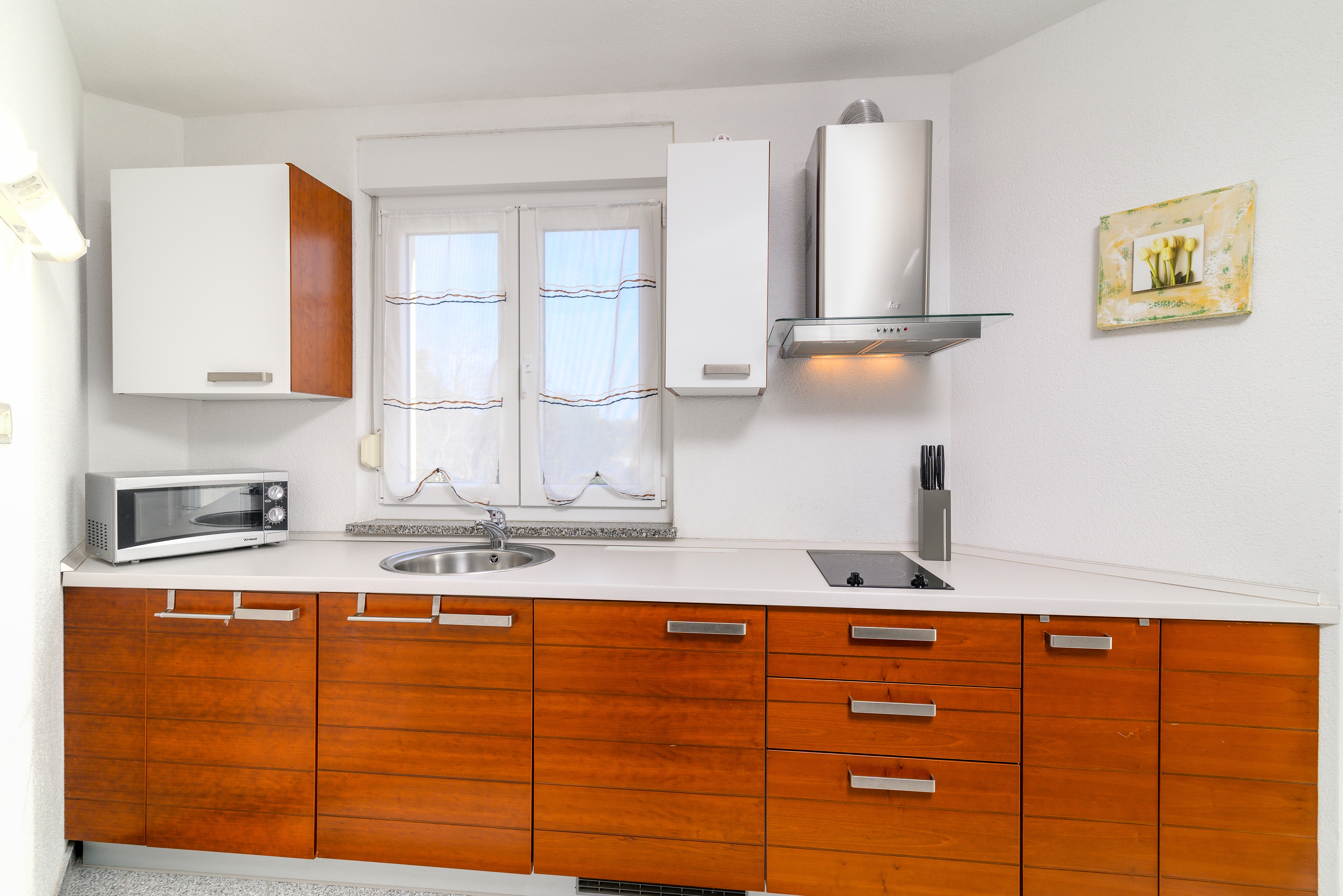 Komforna kuća s terasom i pogledom na more Medulin  K