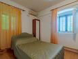 Lastovo, Dormitorio in the room, air condition available y WiFi.