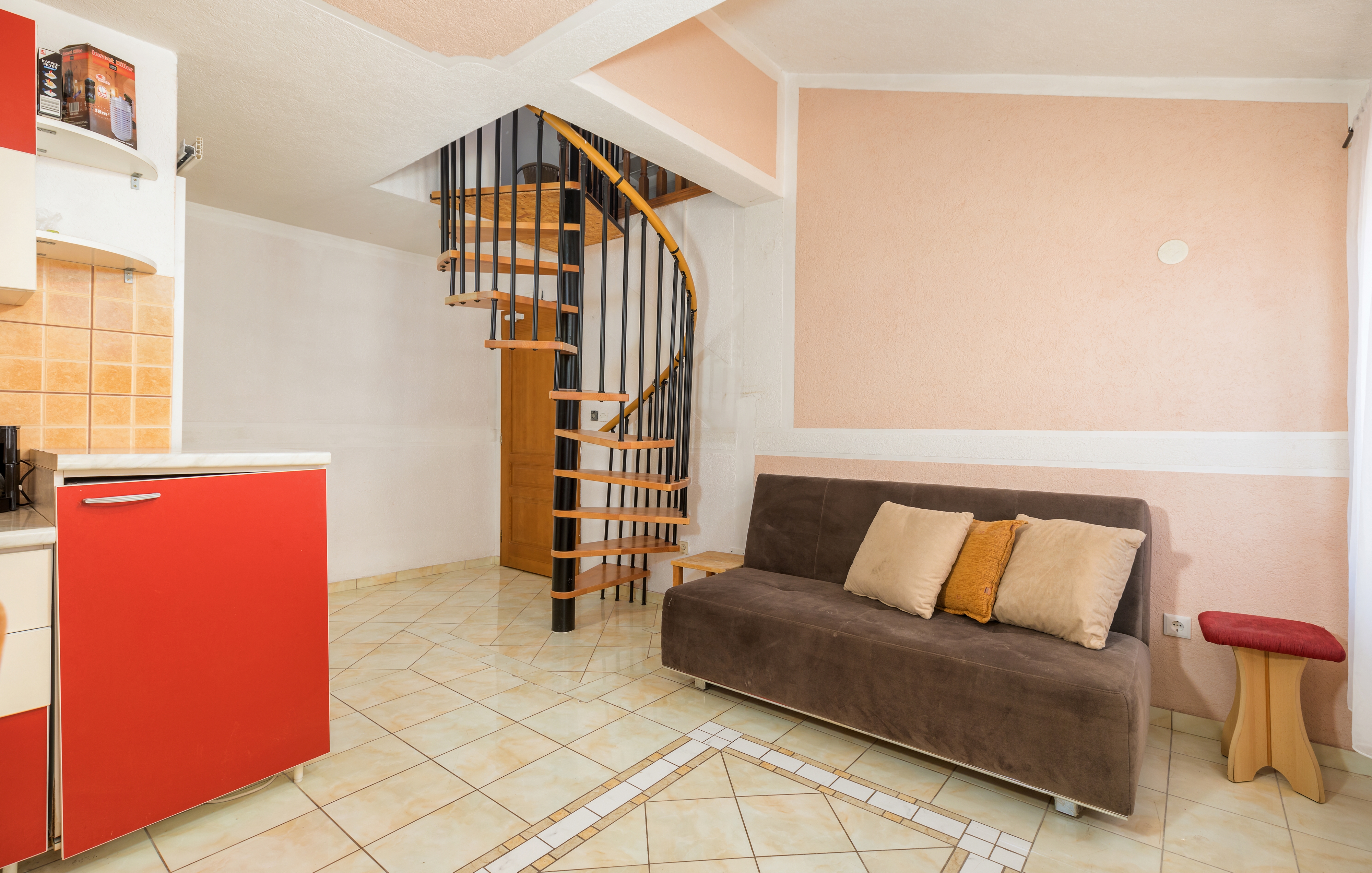 One bedroom apartment with balcony Fažana (A-13742-c) One bedroom apartment with balcony Fažana (A-13742-c)