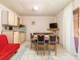 Apartments Fažana (Fažana) - 13742