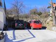 Ostrvica, Omiš, Parking 13749 - Appartement avec une plage de sables.