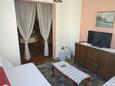 Obývací pokoj Biograd na Moru, Obývací pokoj v ubytování typu apartment, s klimatizací, domácí mazlíčci povoleni a WiFi.