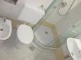 Koupelna 1 Nečujam, Koupelna 1 v ubytování typu apartment.