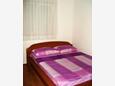 Ložnice Vodice, Ložnice v ubytování typu apartment.