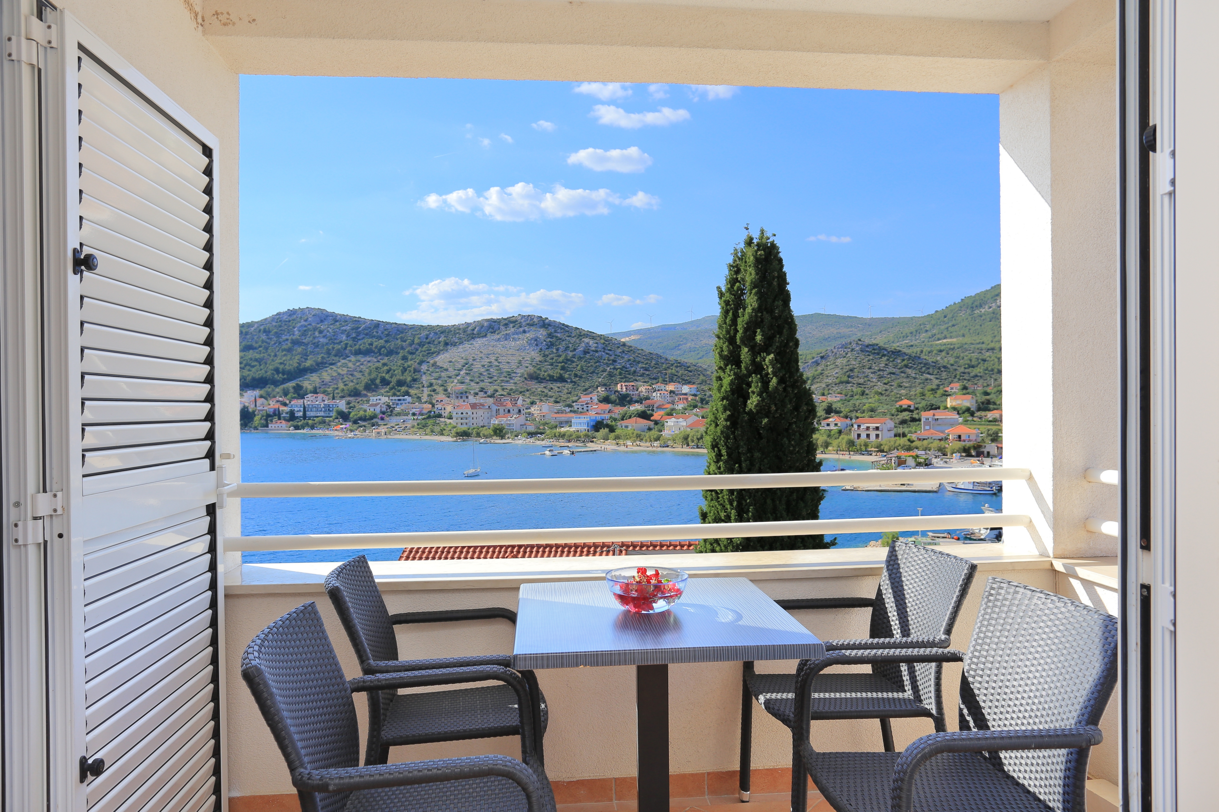 Two bedroom apartment near beach Seget Vranjica, Trogir (A-13771-b)