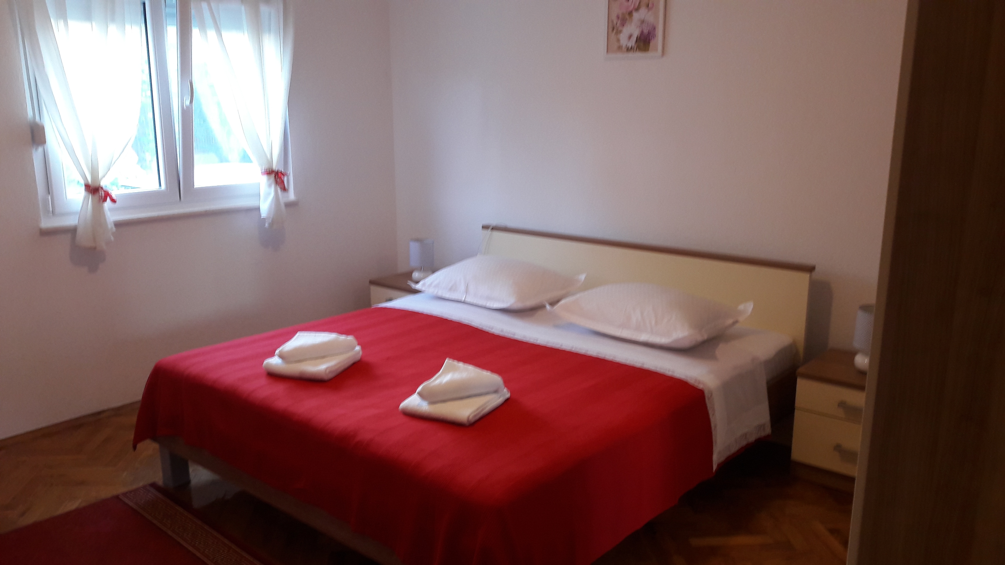 Two bedroom apartment with terrace Vinišće, Trogir  A-a