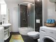 Salle de bain Split, Salle de bain dans l’hébergement en type apartment, animaux acceptés et WiFi.
