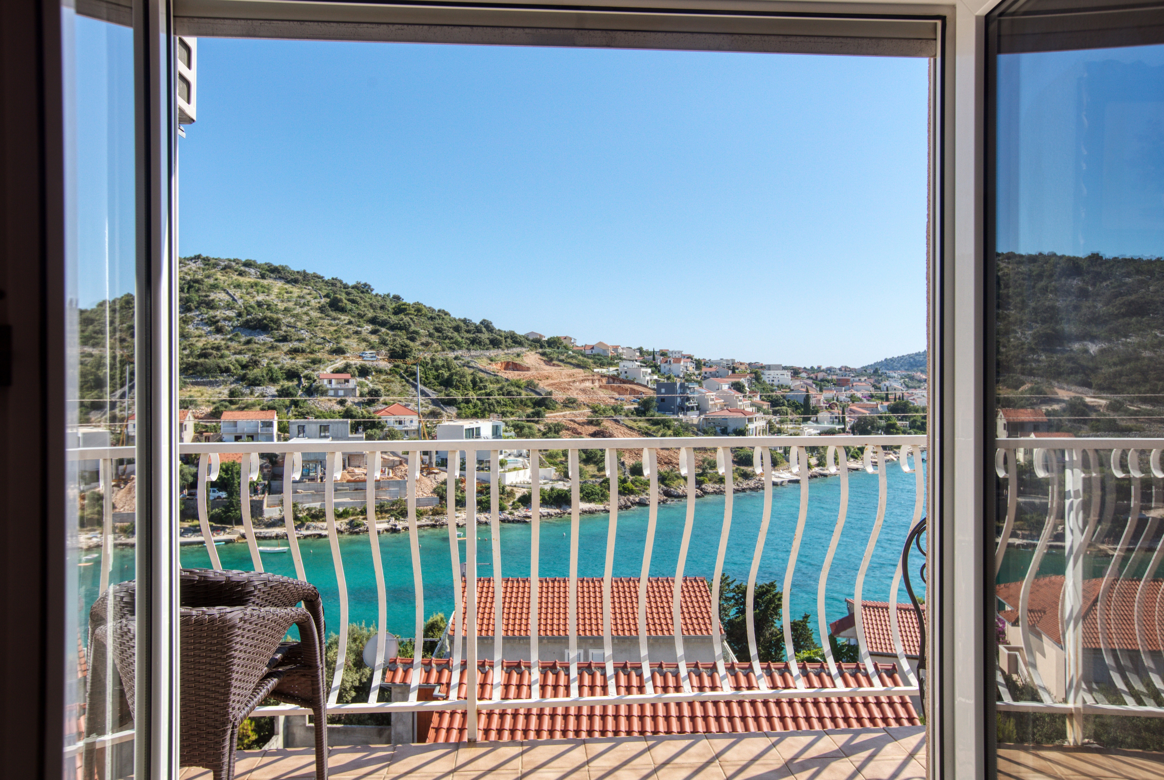 One bedroom apartment near beach Cove Kalebova Luka, Rogoznica  A-a