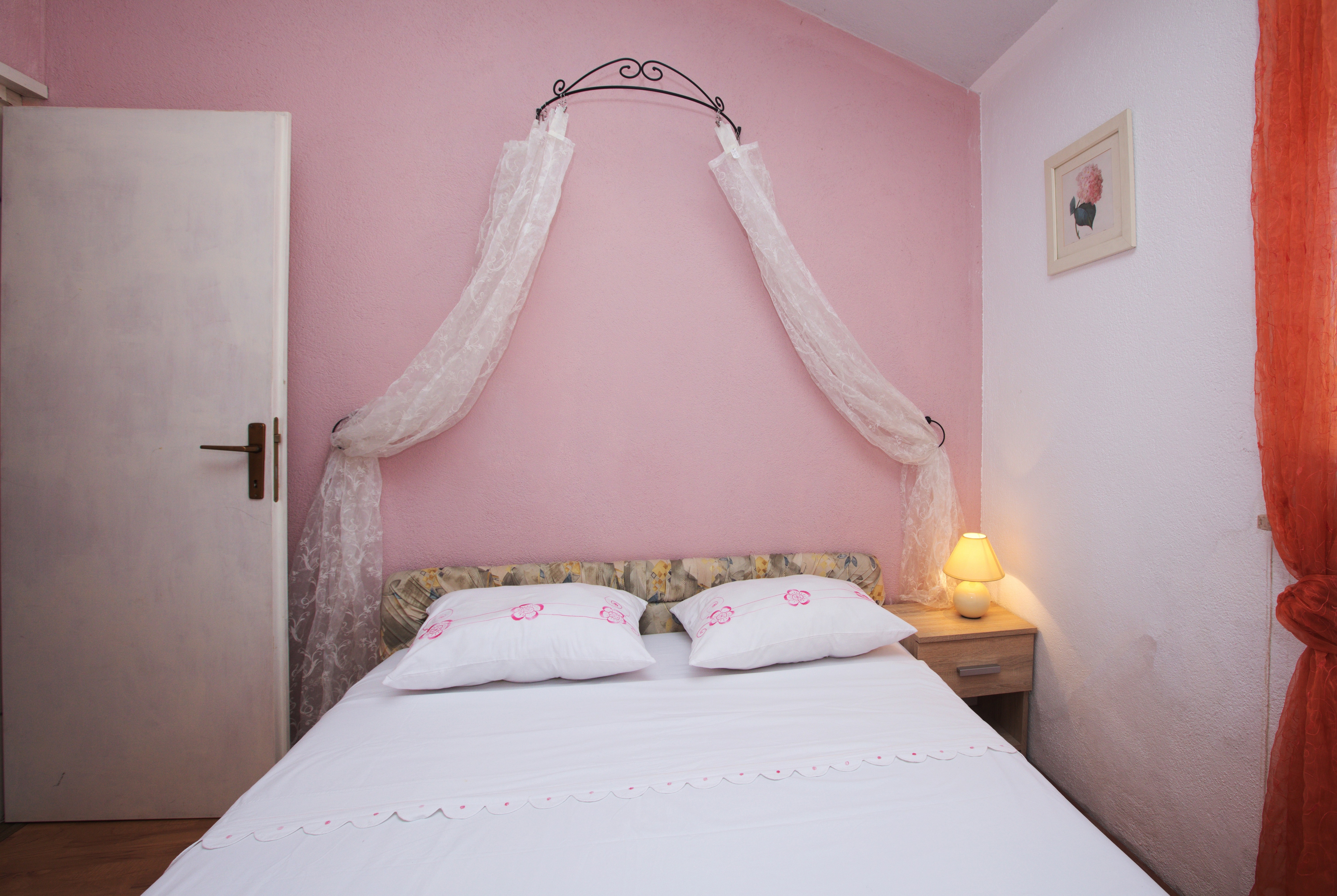One bedroom apartment near beach Cove Kalebova Luka, Rogoznica  A-a