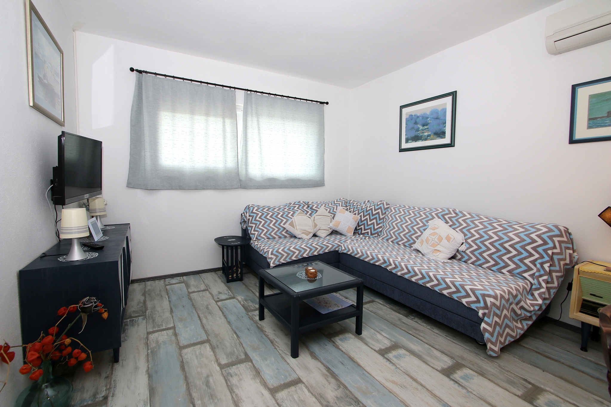 One bedroom apartment with terrace Vinjerac, Zadar (A-13811-a) One bedroom apartment with terrace Vinjerac, Zadar (A-13811-a)