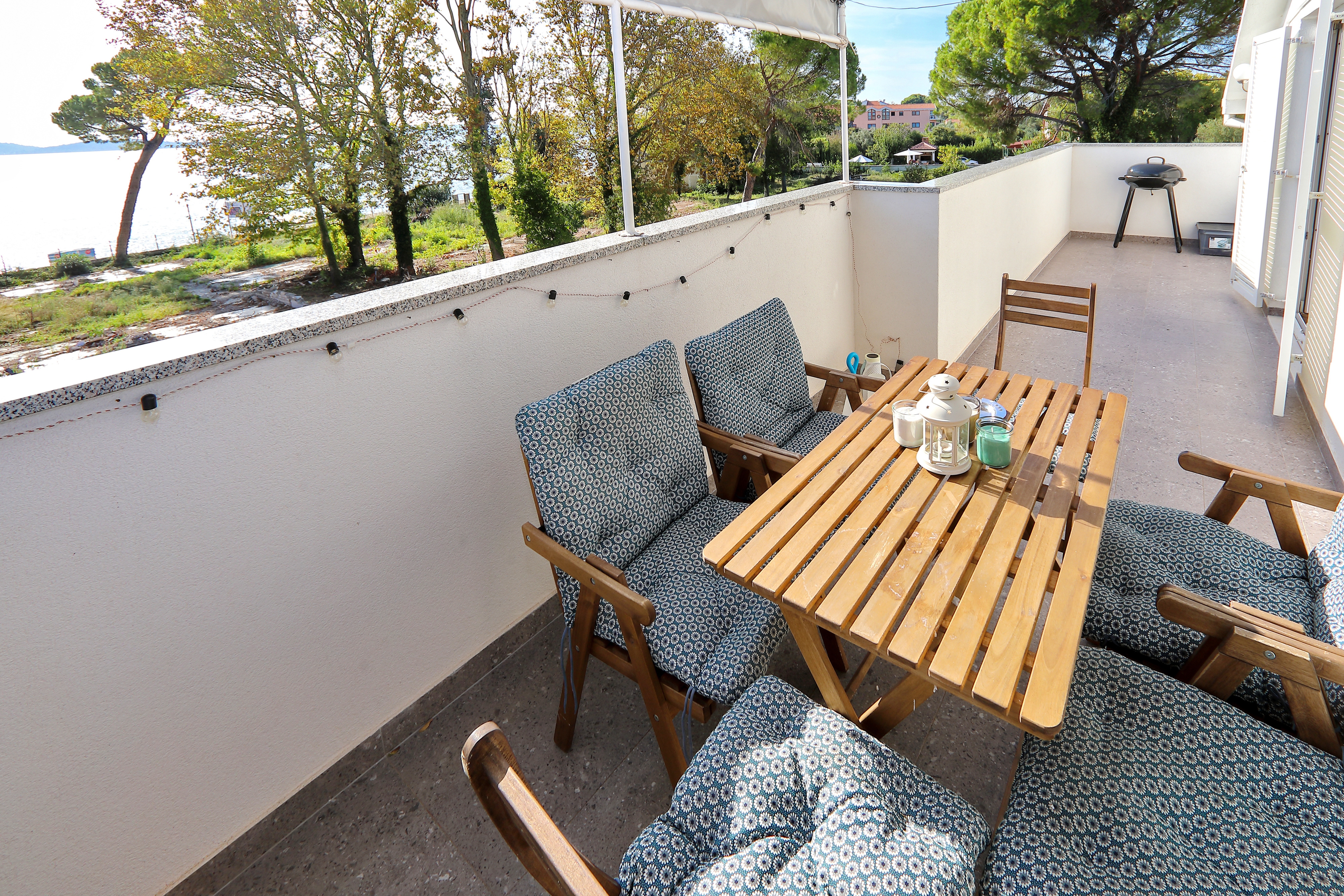 One bedroom apartment with terrace Sukošan, Zadar  A-a