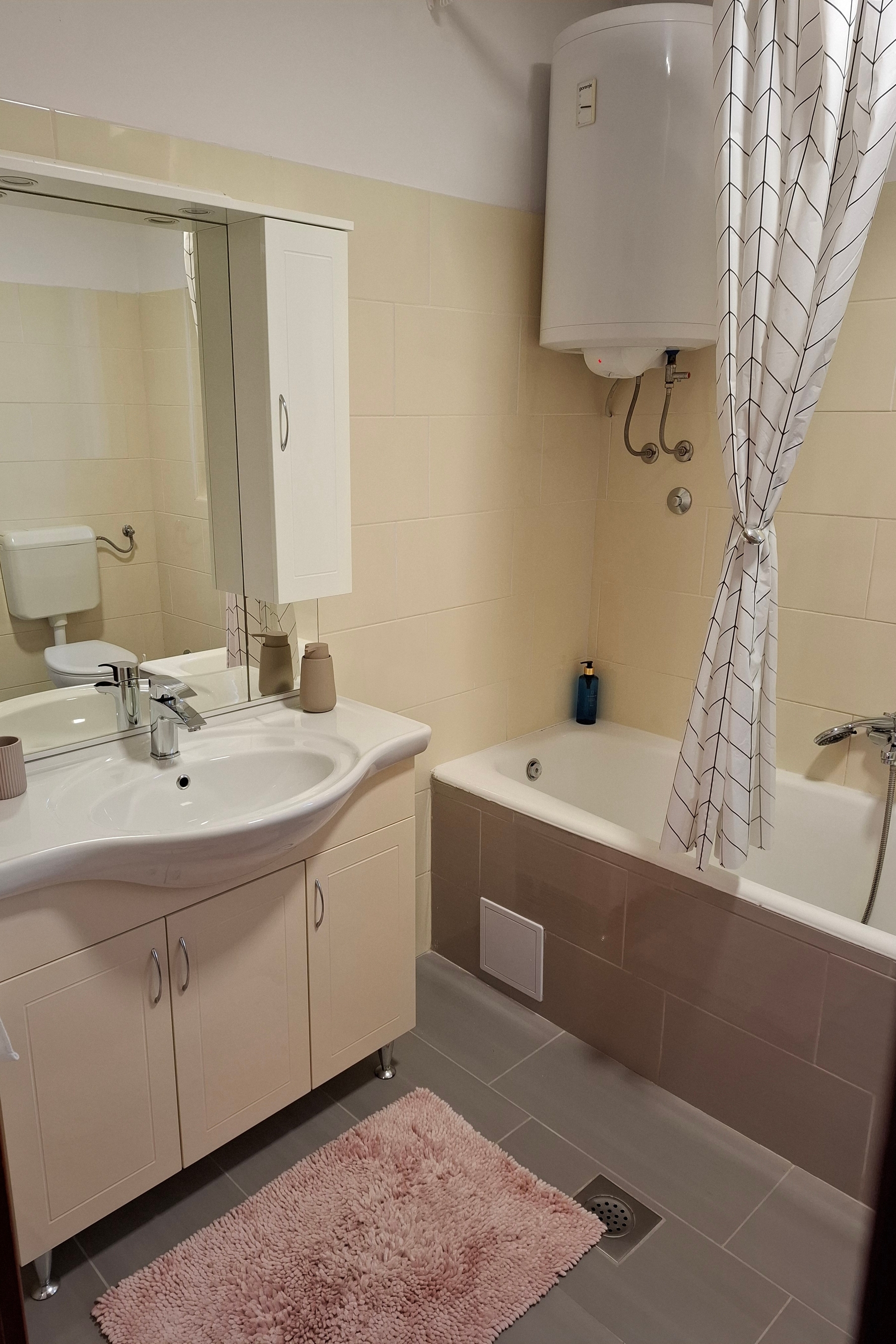 Three bedroom apartment with terrace Poljica, Zadar  A-a