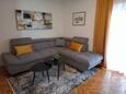 Obývací pokoj Poljica, Obývací pokoj v ubytování typu apartment, s klimatizací a WiFi.