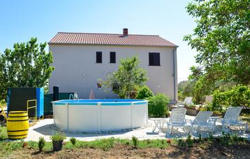 Poljica, Zadar, Hébergement 13838 - Appartement avec une plage de sables.