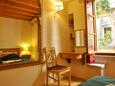 Спальня 2 Korčula, Спальня 2 в размещении типа house, WiFi.