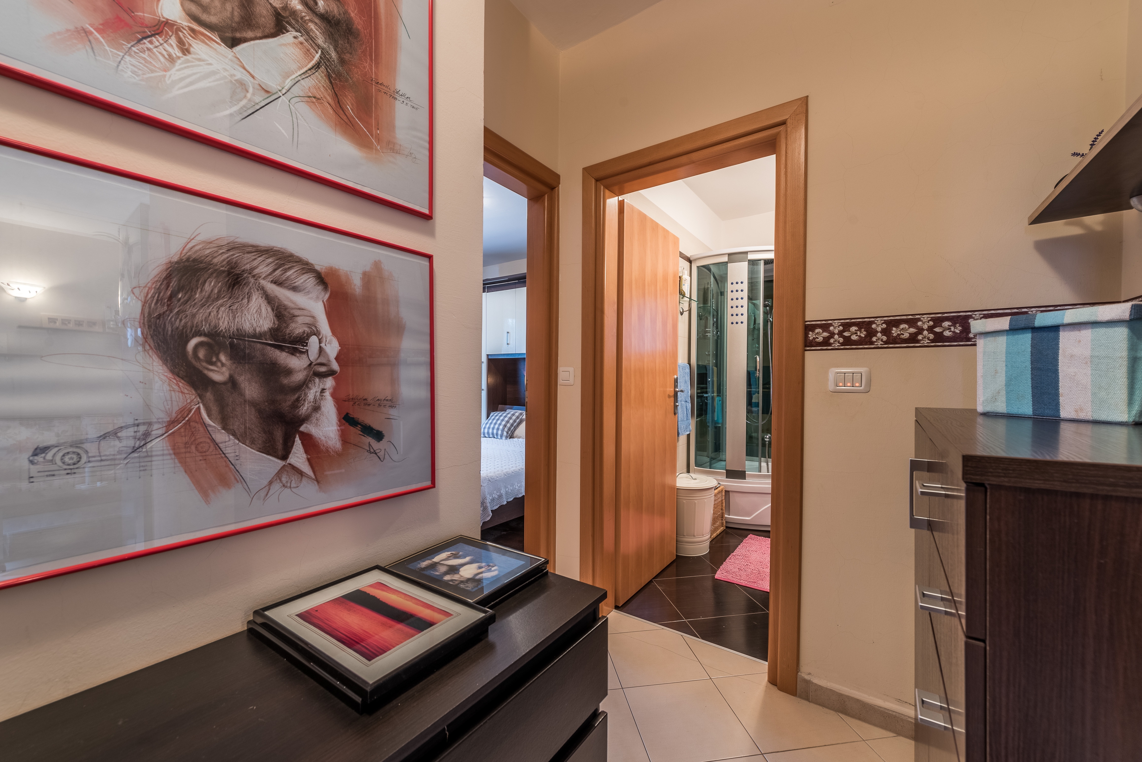 Two bedroom apartment with terrace and sea view Sutomišćica, Ugljan  A-a