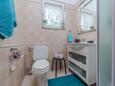 Ванная комната 1 Sutomišćica, Ванная комната 1 в размещении типа apartment, WiFi.