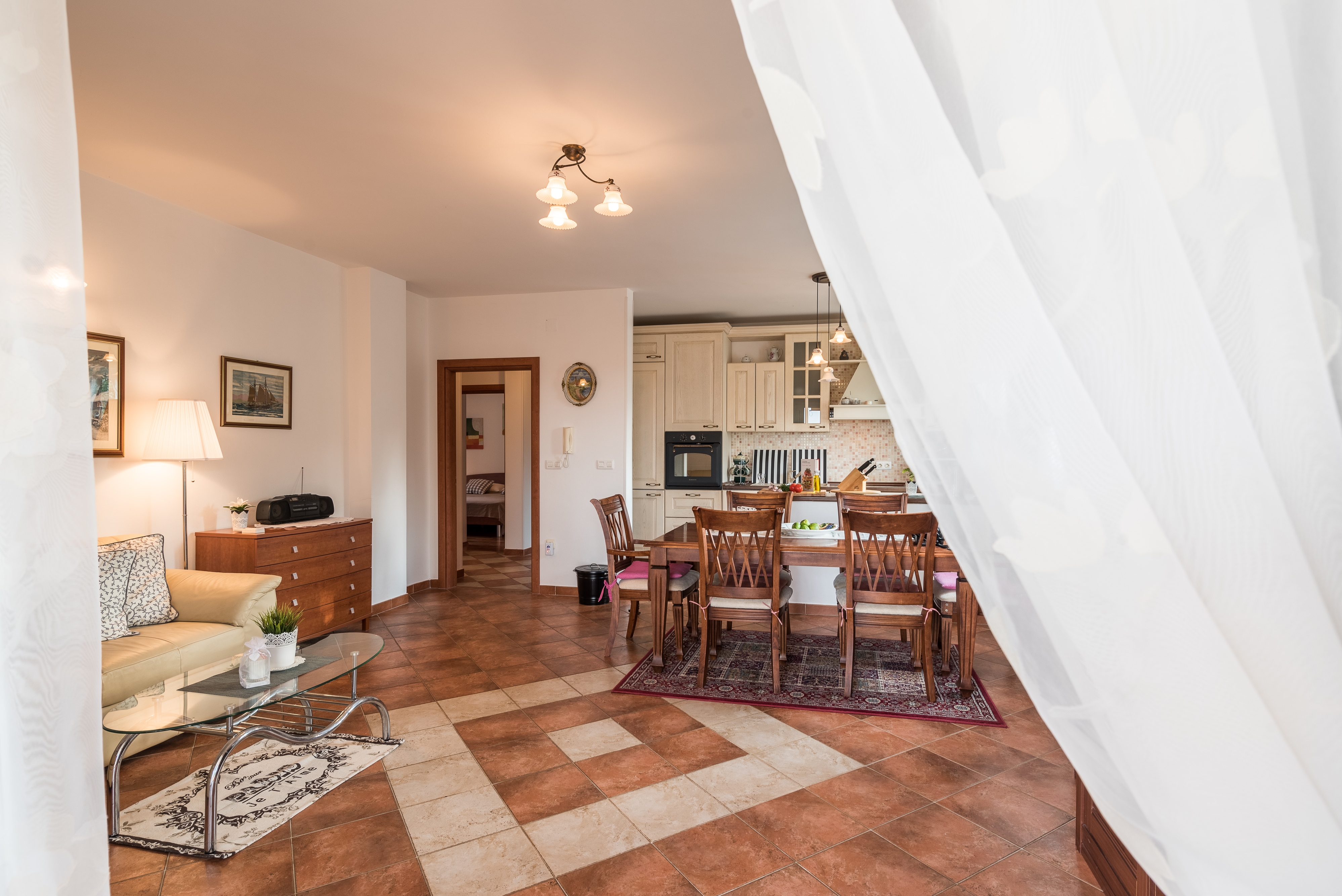 Two bedroom apartment with terrace Sutomišćica, Ugljan (A-13872-b)