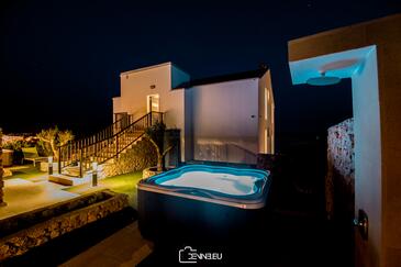 Objekt Vidalići, Pag, Objekt 13875 - Apartmaji v bližini morja s prodnato plažo.