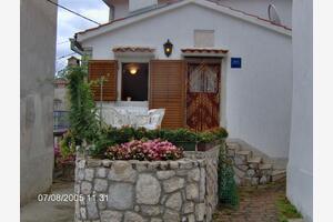 Maison de style Robinson Crusoé avec le parking Beli, Cres - 13893