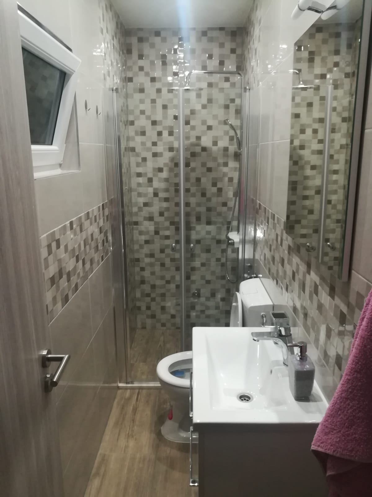 Two bedroom apartment with terrace and sea view Krilo Jesenice, Omiš  A-b