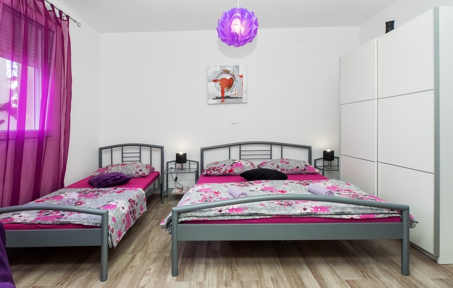 Studio flat with terrace and sea view Krilo Jesenice, Omiš  AS-a