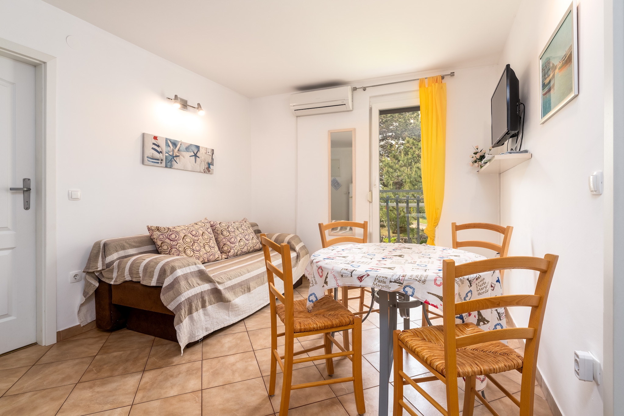 Two bedroom apartment with terrace Baška, Krk (A-13907-c)