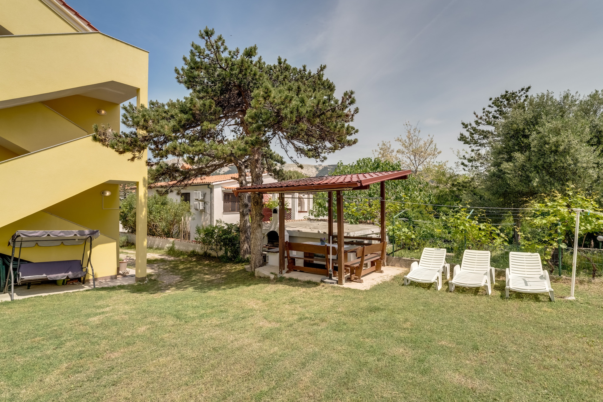 Two bedroom apartment with terrace and sea view Baška, Krk (A-13907-e) Two bedroom apartment with terrace and sea view Baška, Krk (A-13907-e)