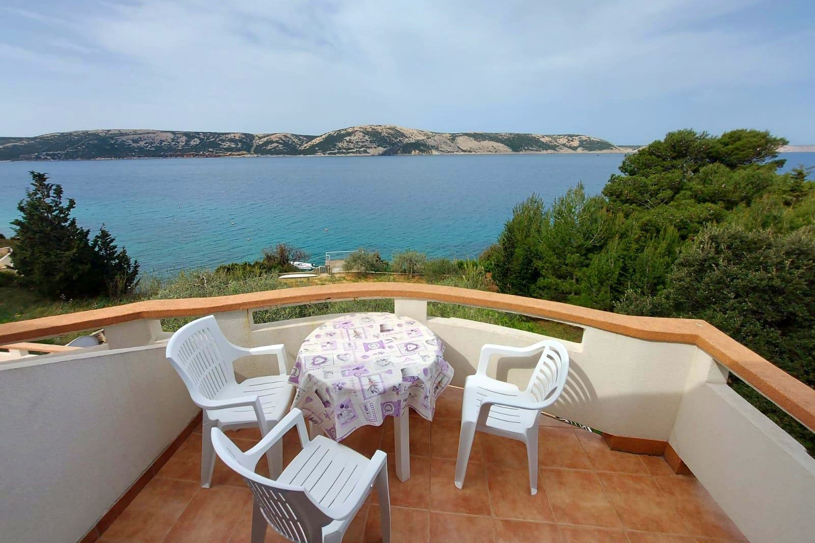 One bedroom apartment near beach Stara Novalja, Pag (A-13938-d) One bedroom apartment near beach Stara Novalja, Pag (A-13938-d)