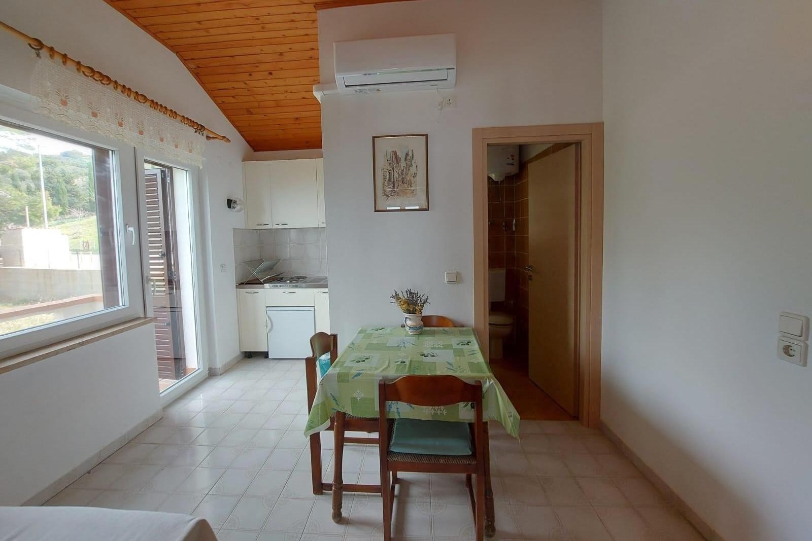 One bedroom apartment near beach Stara Novalja, Pag (A-13938-d) One bedroom apartment near beach Stara Novalja, Pag (A-13938-d)