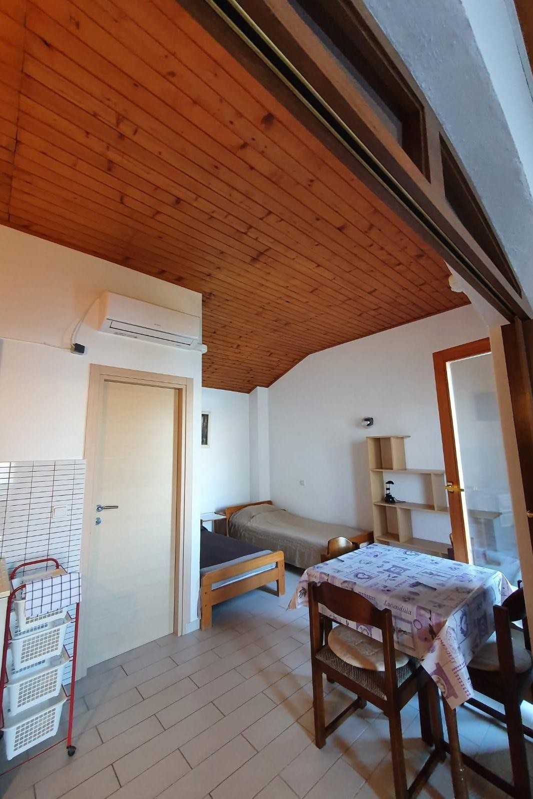 Studio flat near beach Stara Novalja, Pag (AS-13938-a)