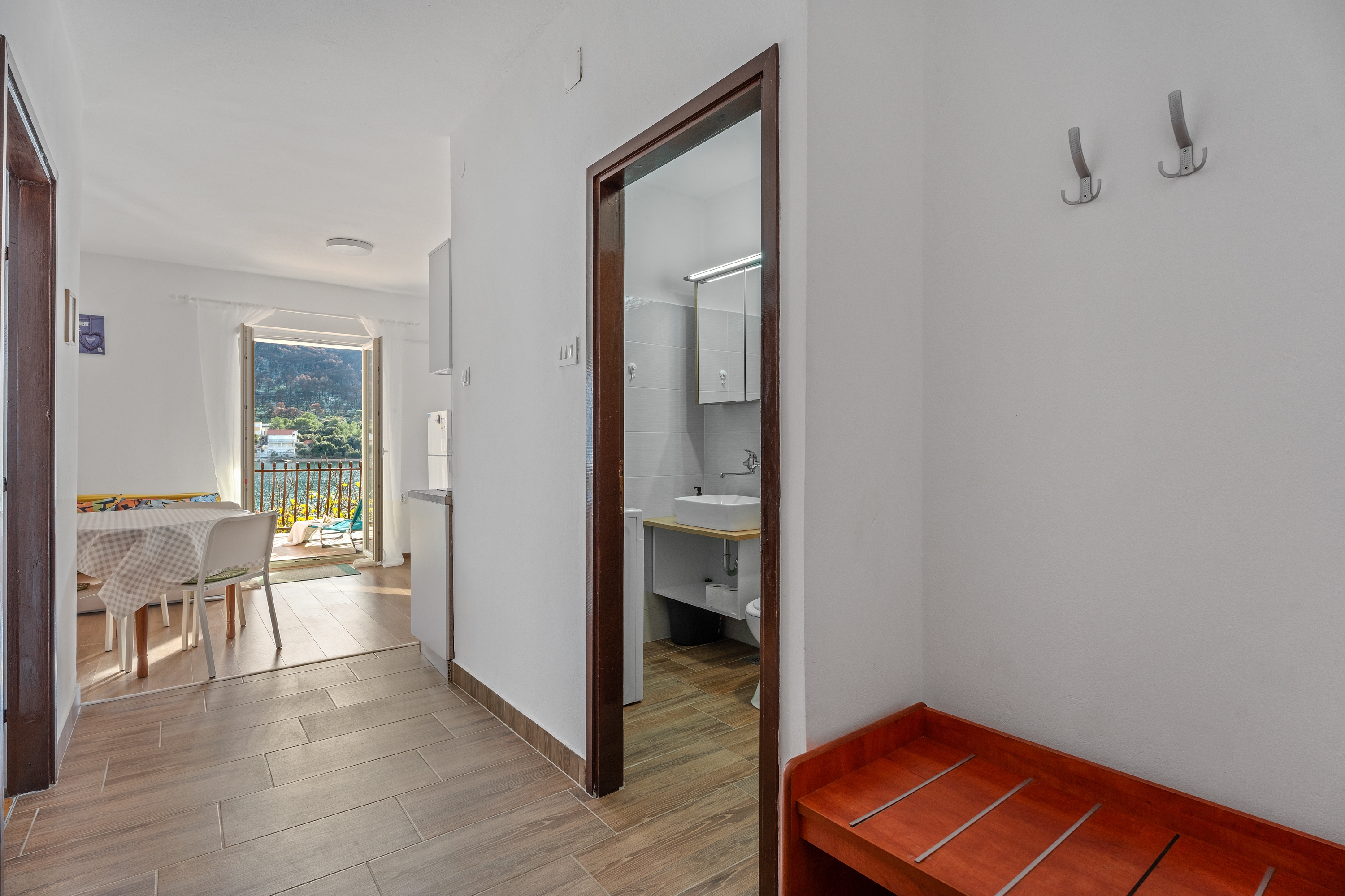 One bedroom apartment near beach Grebaštica, Šibenik  A-a