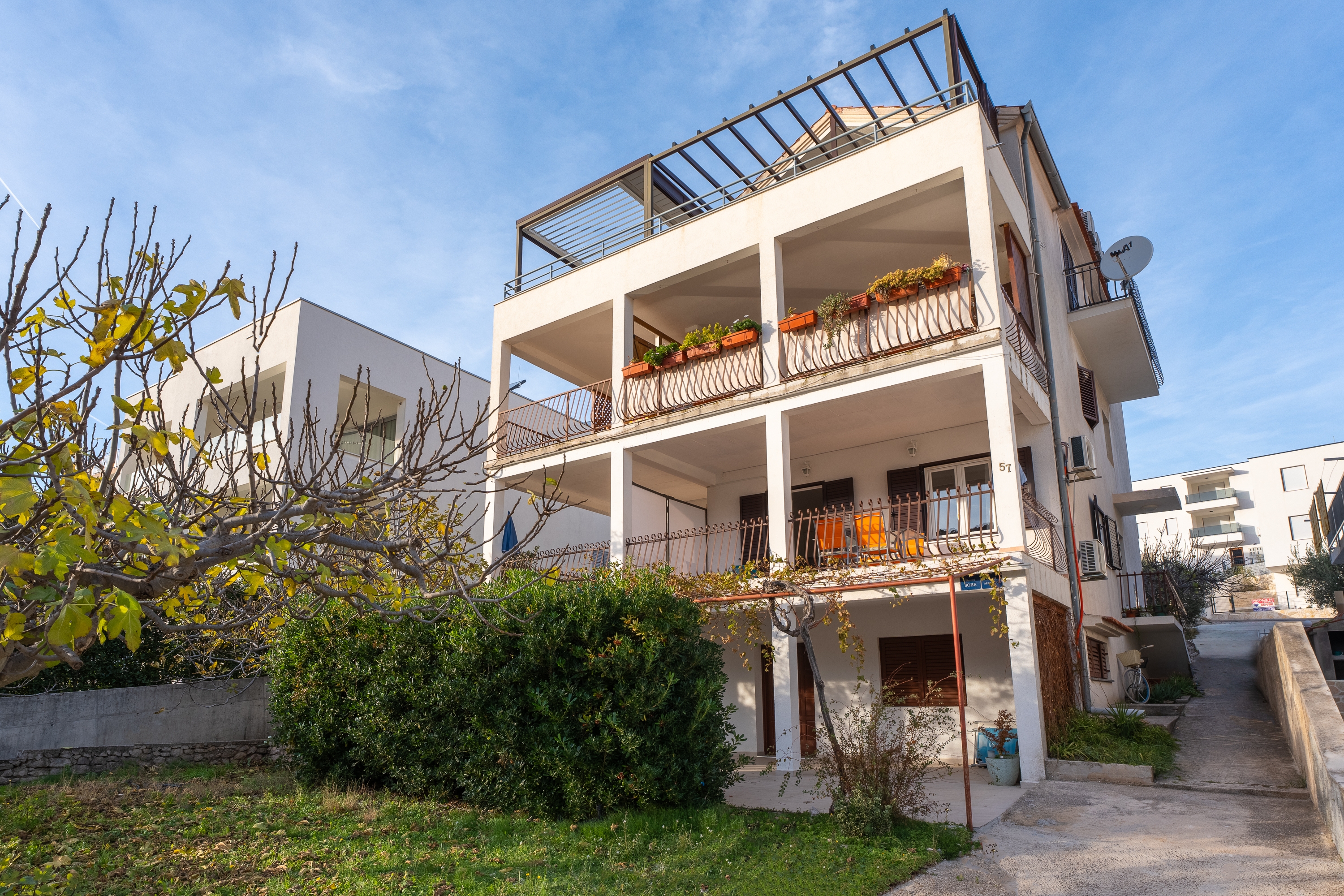 Room near beach Grebaštica, Šibenik (S-13942-a)