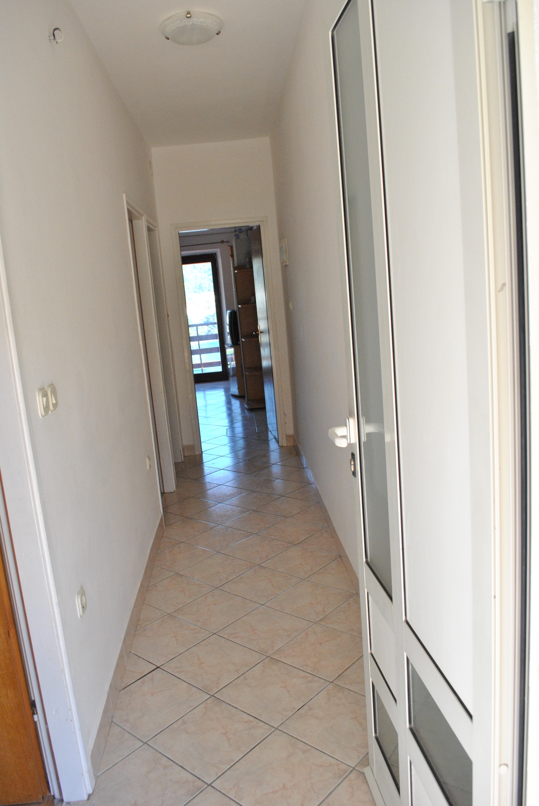 Comfortable and spacious house with terrace and sea view Brna, Korčula  K