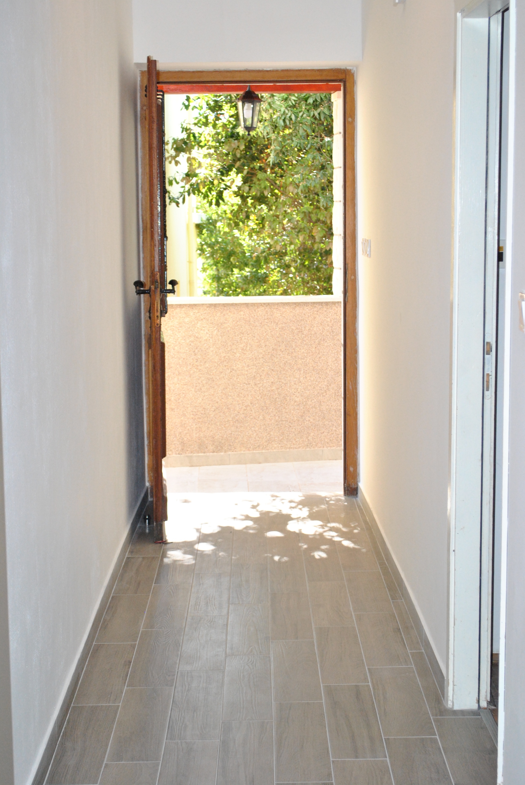 Comfortable and spacious house with terrace and sea view Brna, Korčula  K