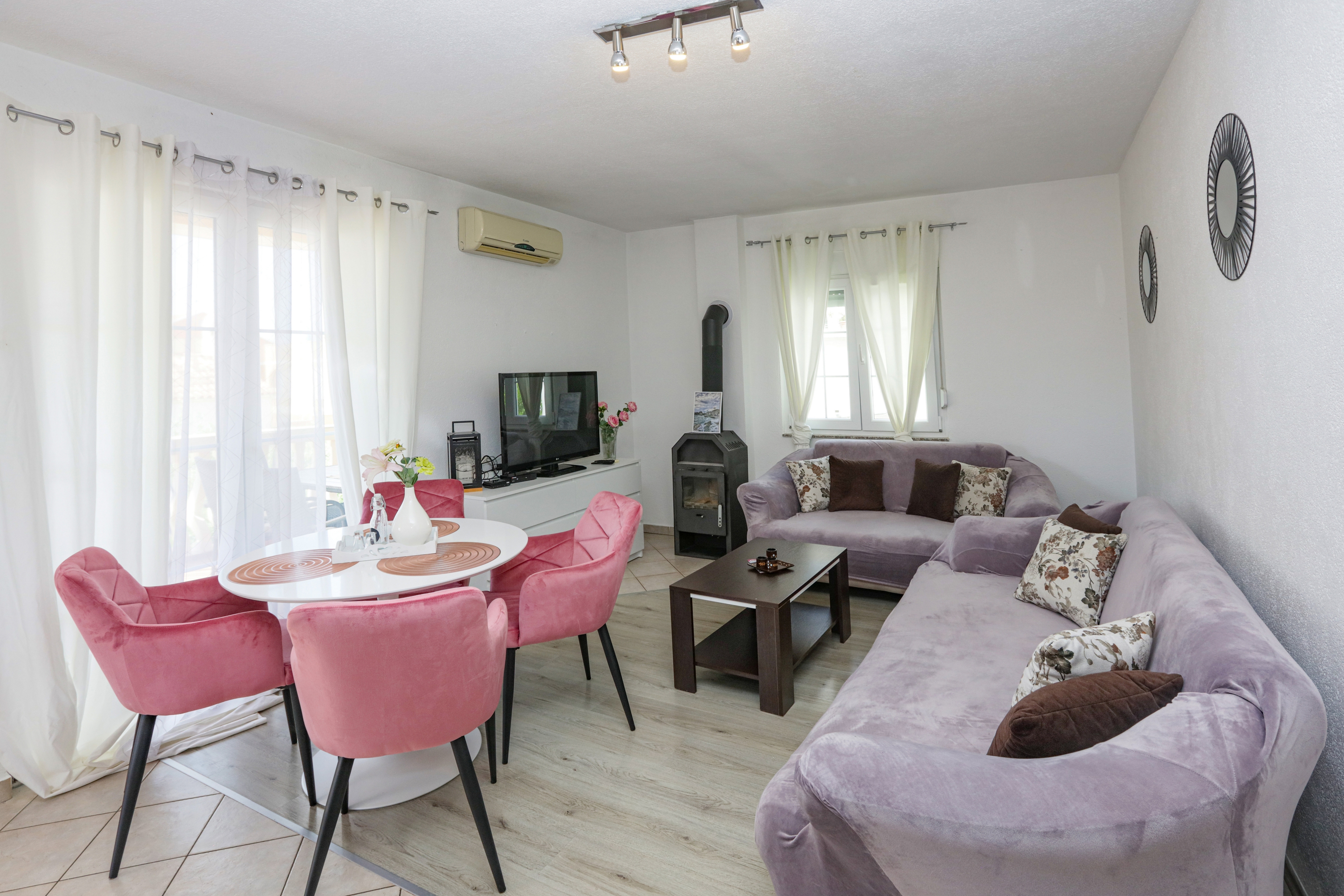 One bedroom apartment with terrace Vodice (A-13973-a)