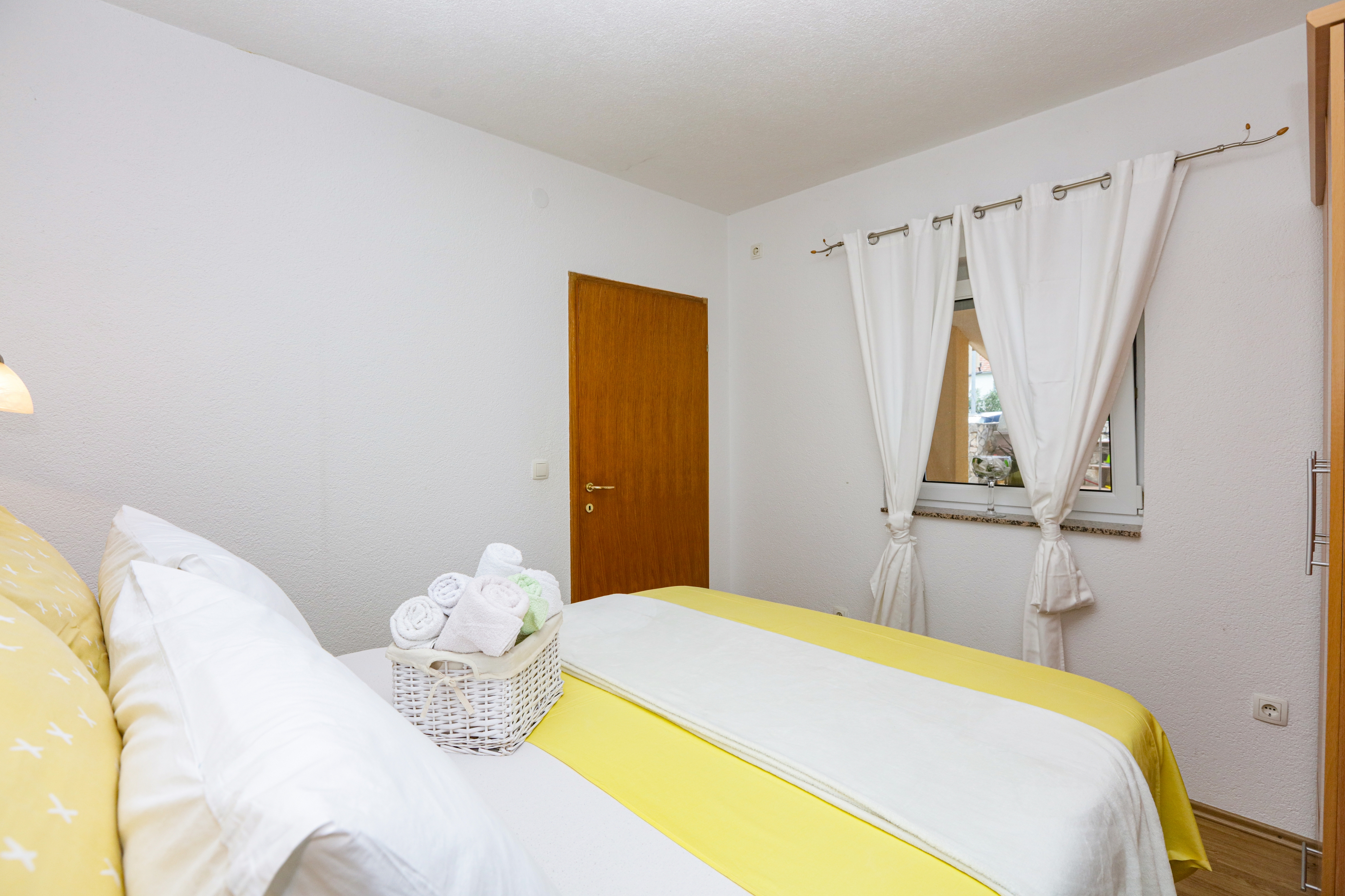 One bedroom apartment with terrace and sea view Vodice  A-c
