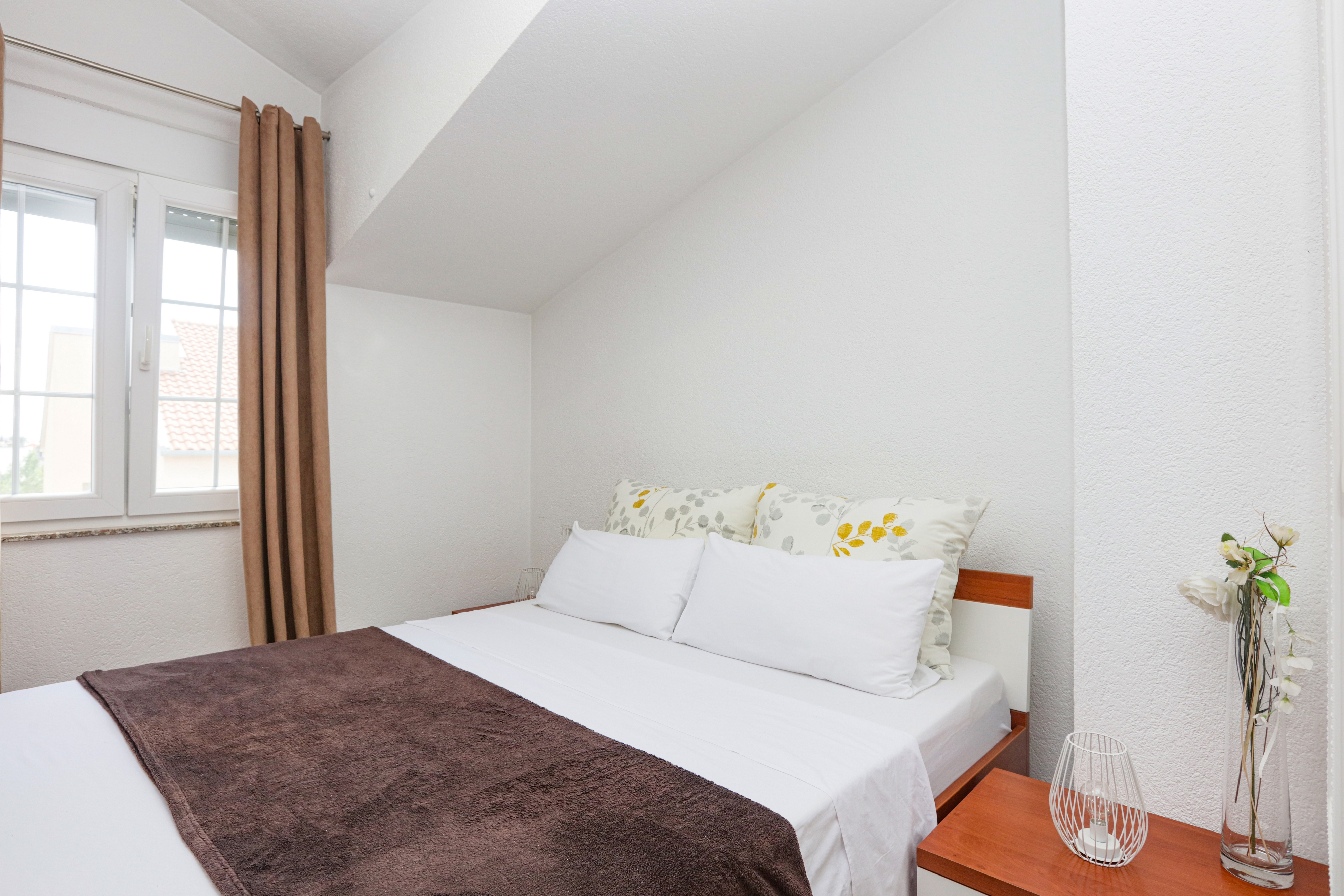 Dvosobni apartman s terasom Vodice  A-d