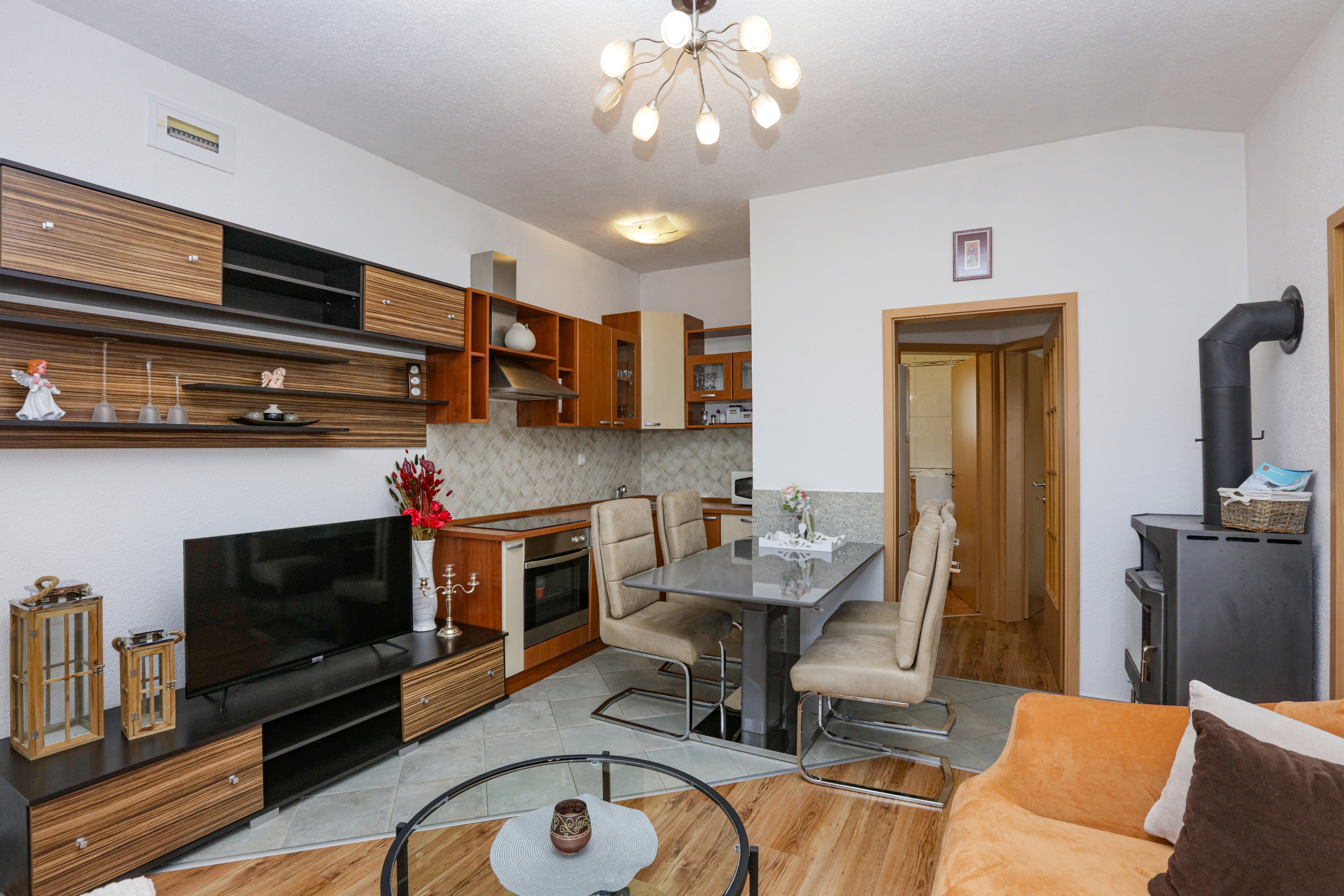 Dvosobni apartman s terasom Vodice  A-d